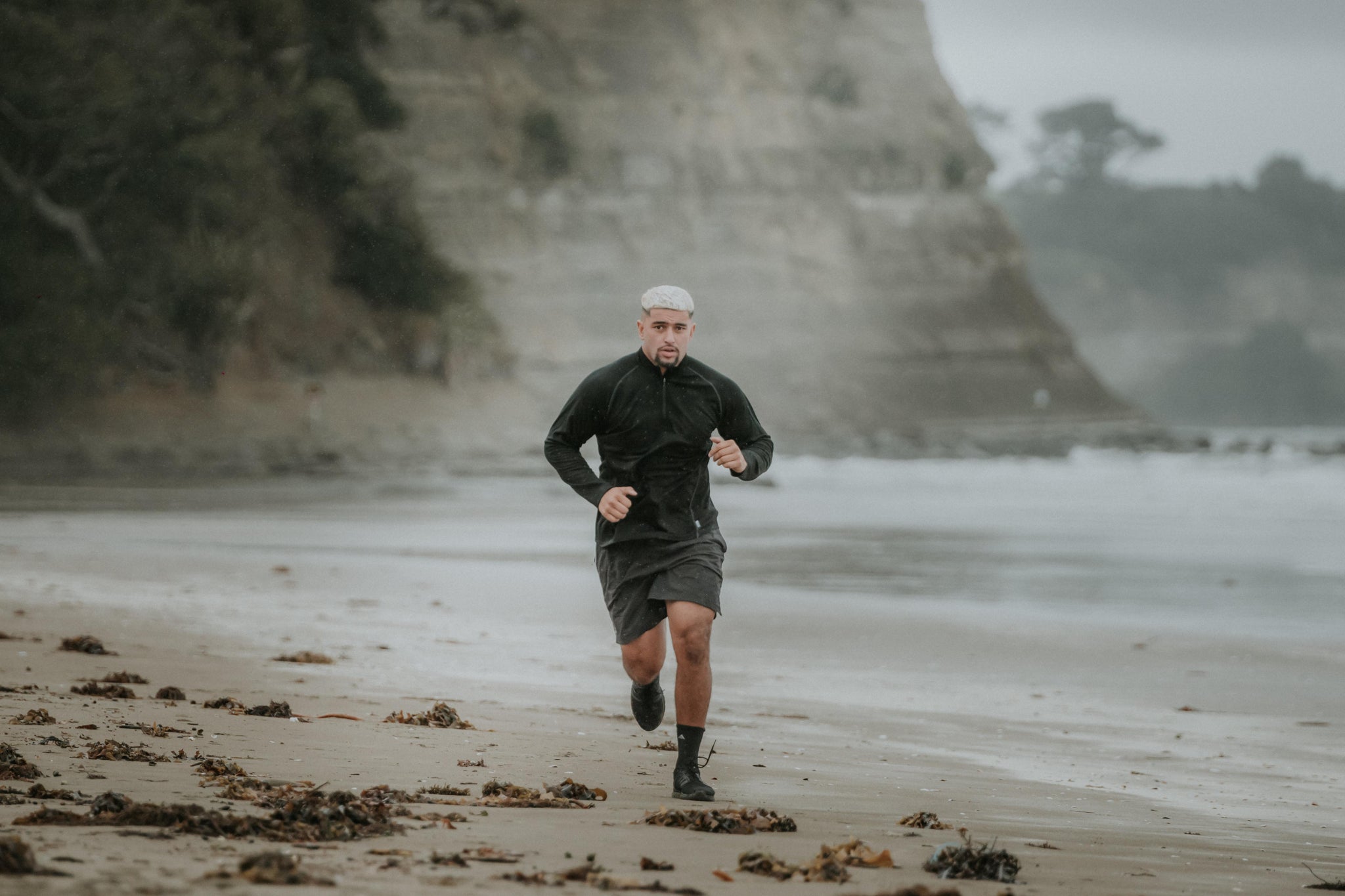 Merino Men's Black Light-weight Half Zip. Made in New Zealand.