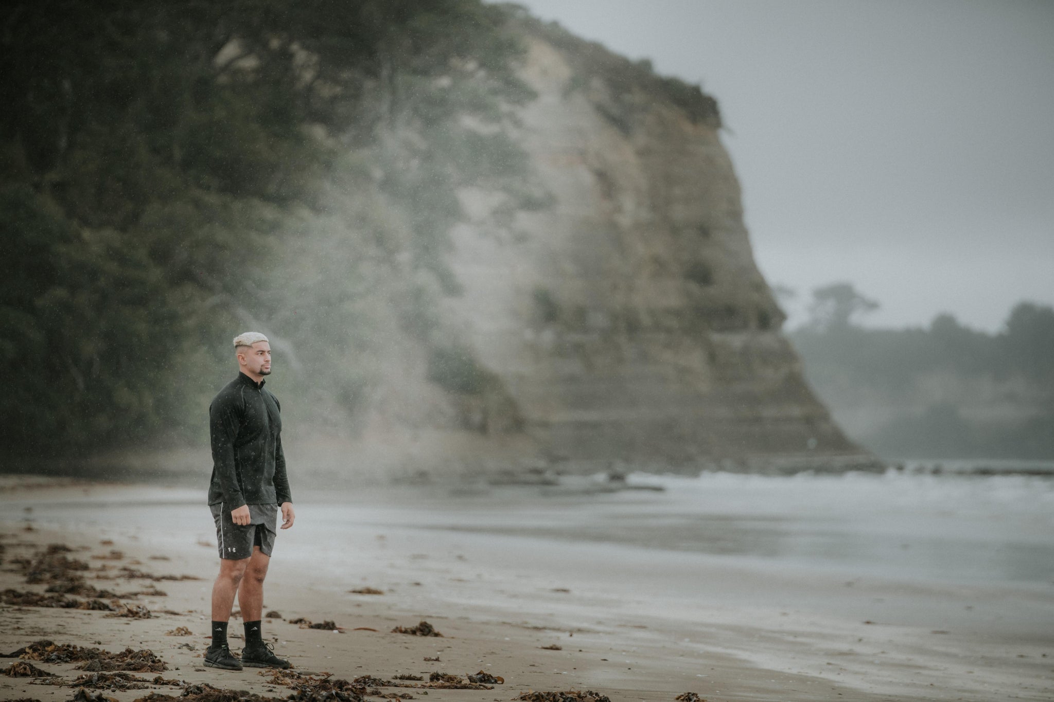 Merino Men's Black Light-weight Half Zip. Made in New Zealand.