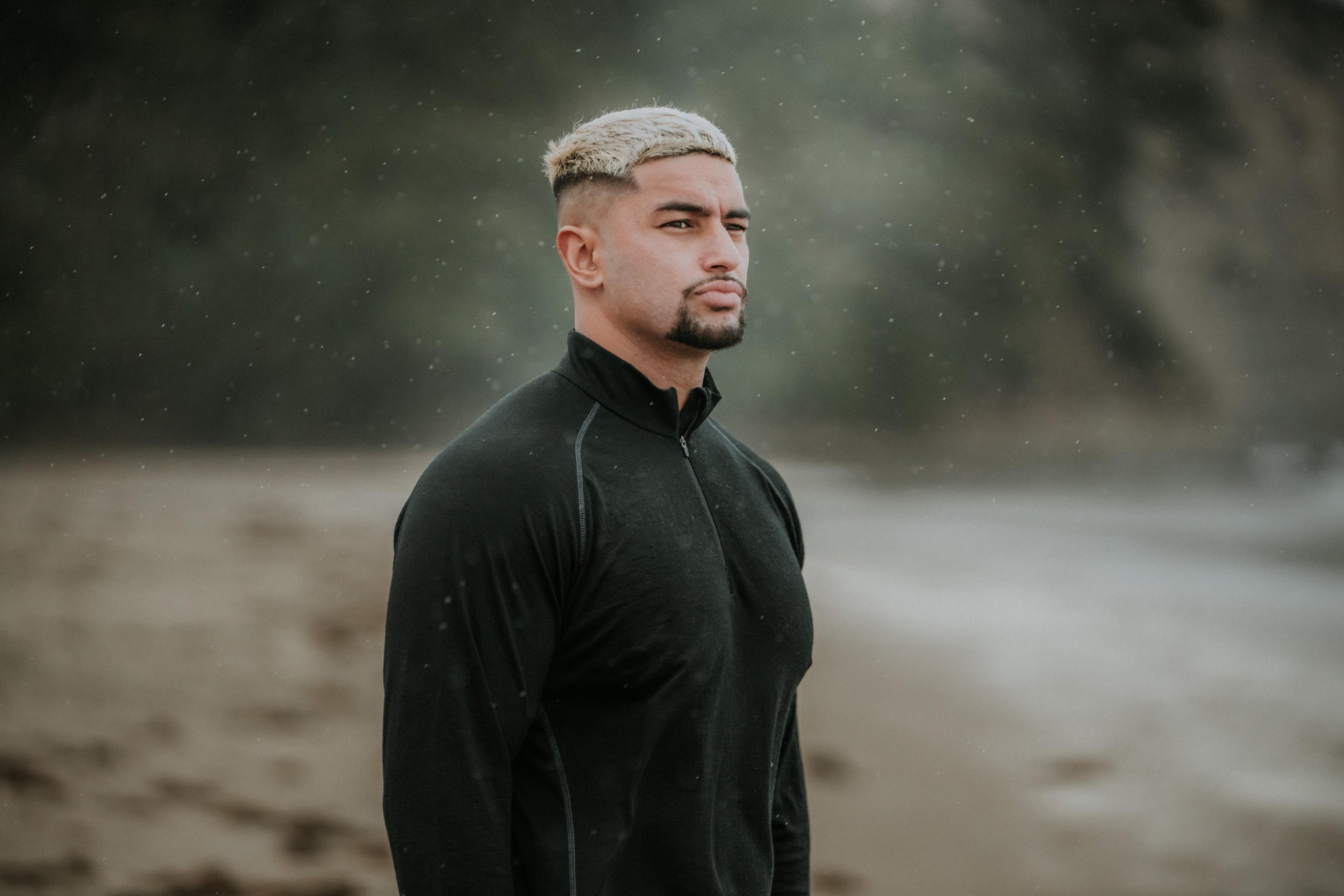 Merino Men's Black Light-weight Half Zip. Made in New Zealand.